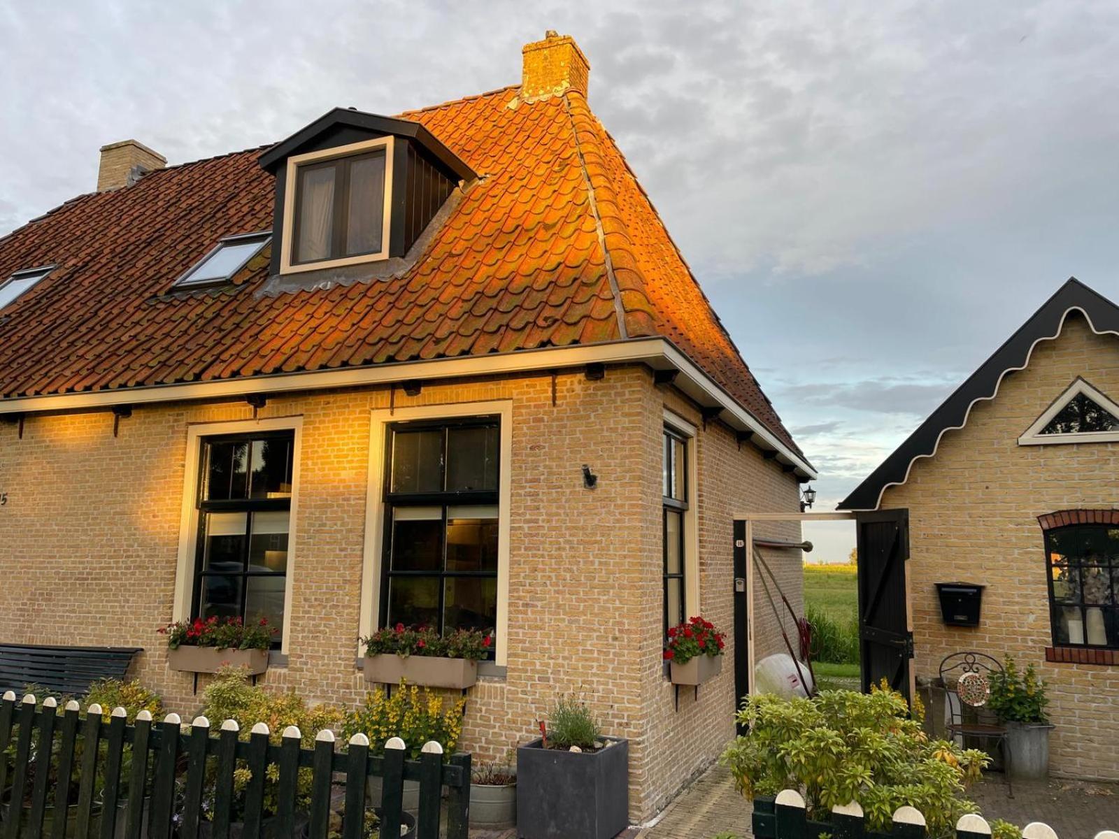 Vakantiehuis In Friesland Voor De Hele Familie Huns Extérieur photo