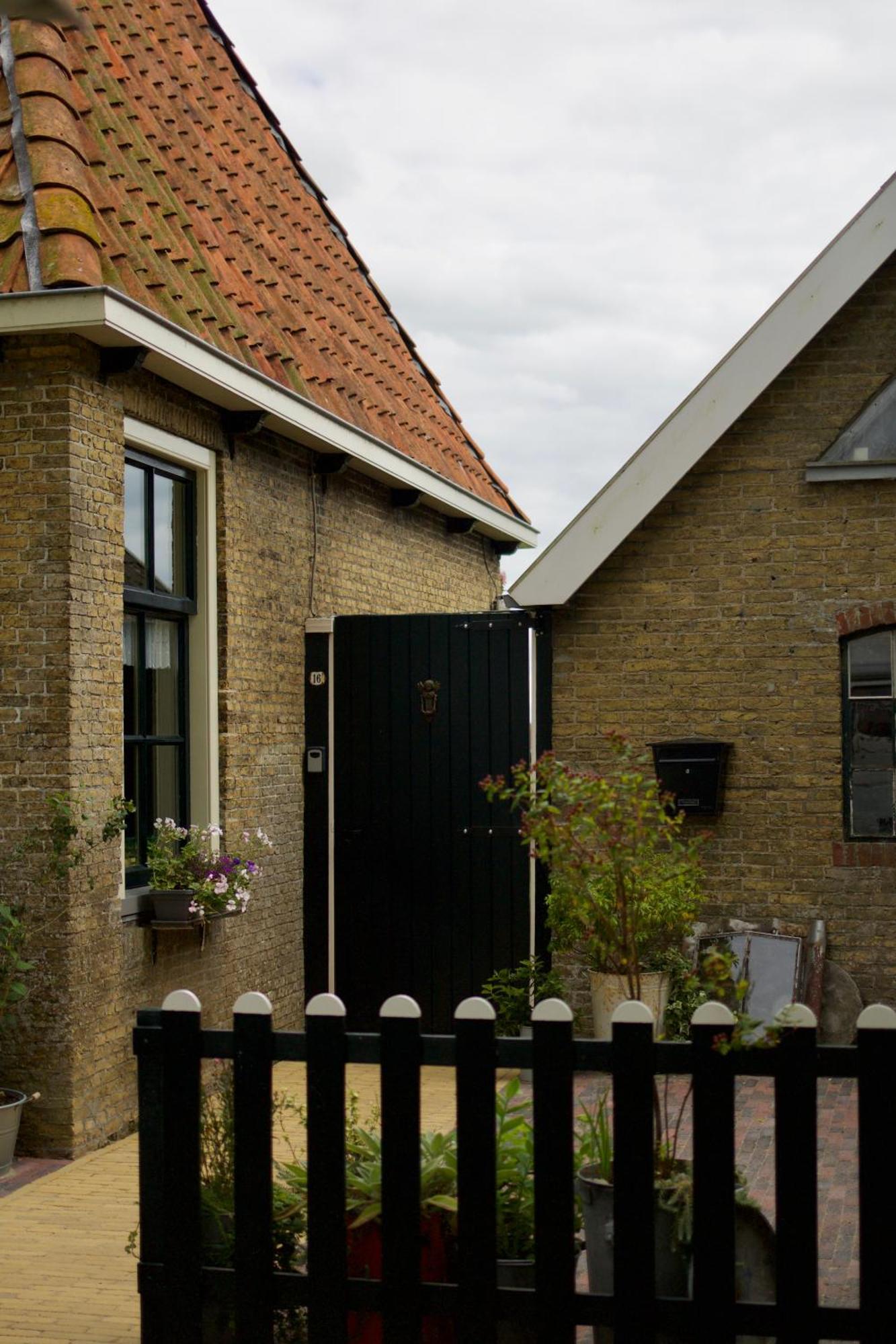 Vakantiehuis In Friesland Voor De Hele Familie Huns Extérieur photo